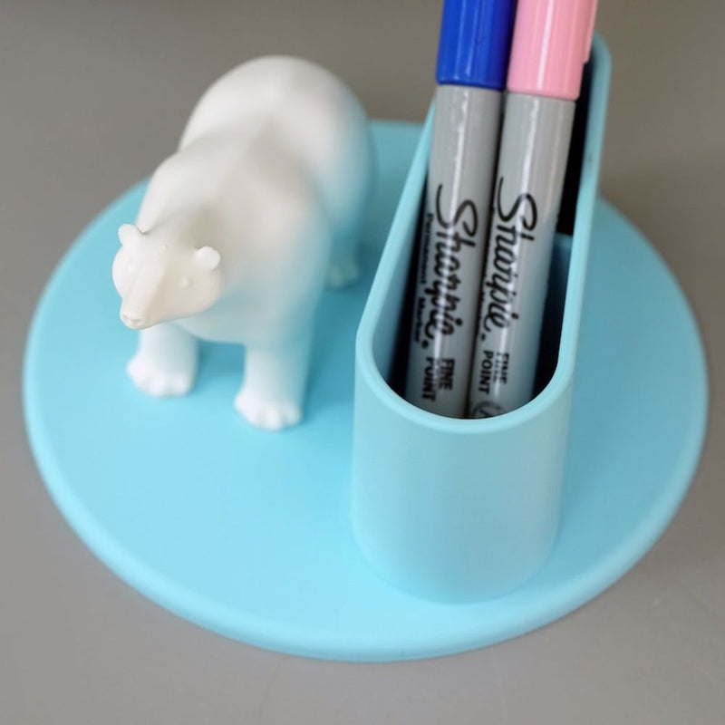 Polar bear pen holder