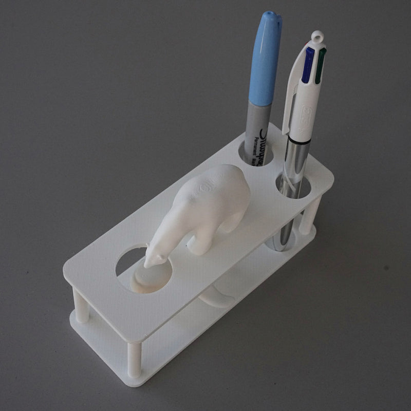 Polar kiss pen holder